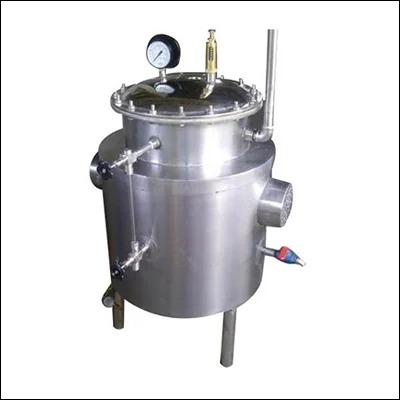 Stainless steel commercial pressure steam cooking vessel with pressure gauge, safety valve and clamped lid - high pressure steam cooker